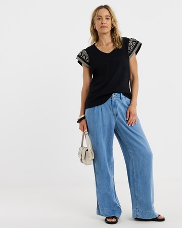 V-Neck Embroidered Sleeve T-Shirt