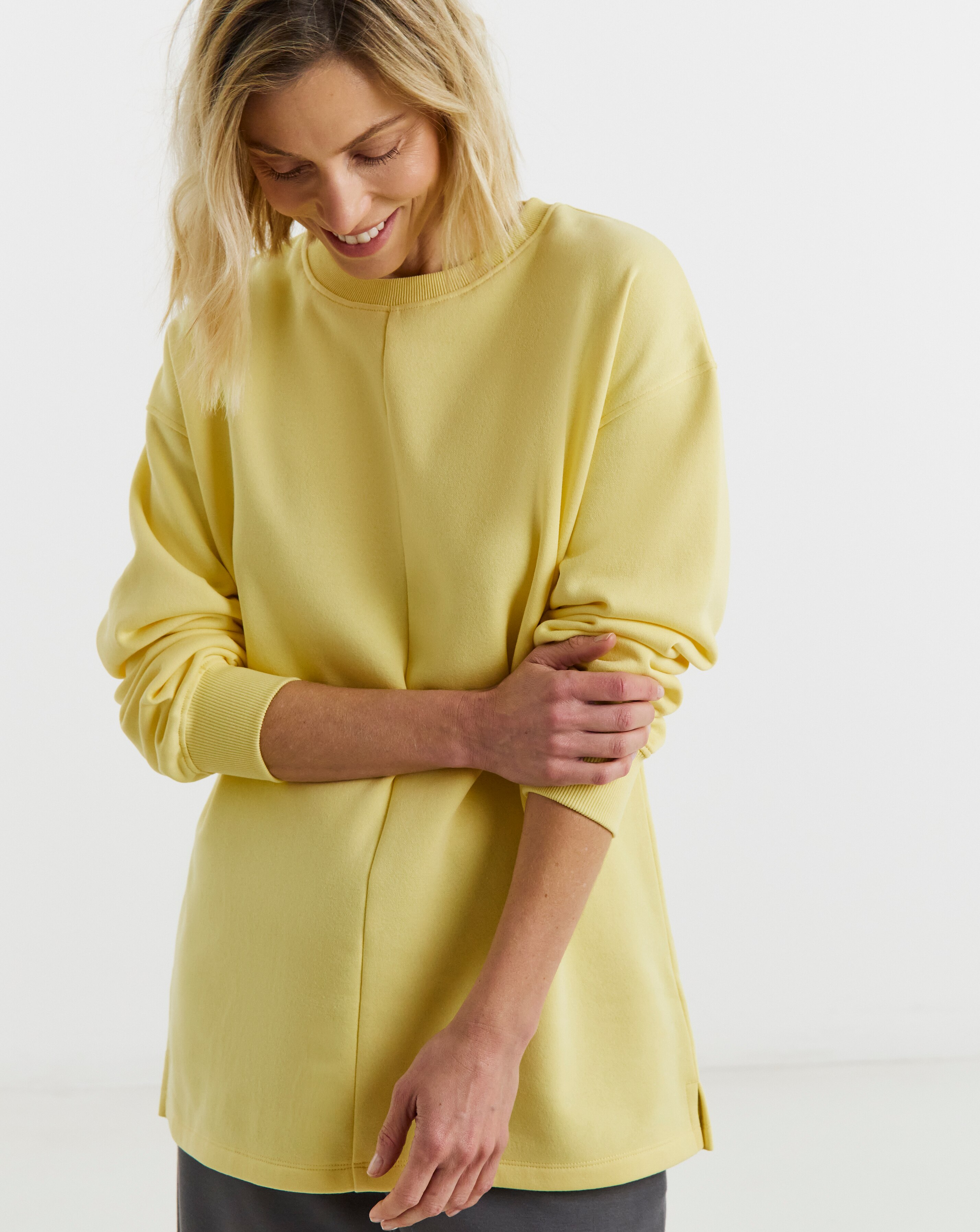 New In - Drop Shoulder Longline Sweatshirt