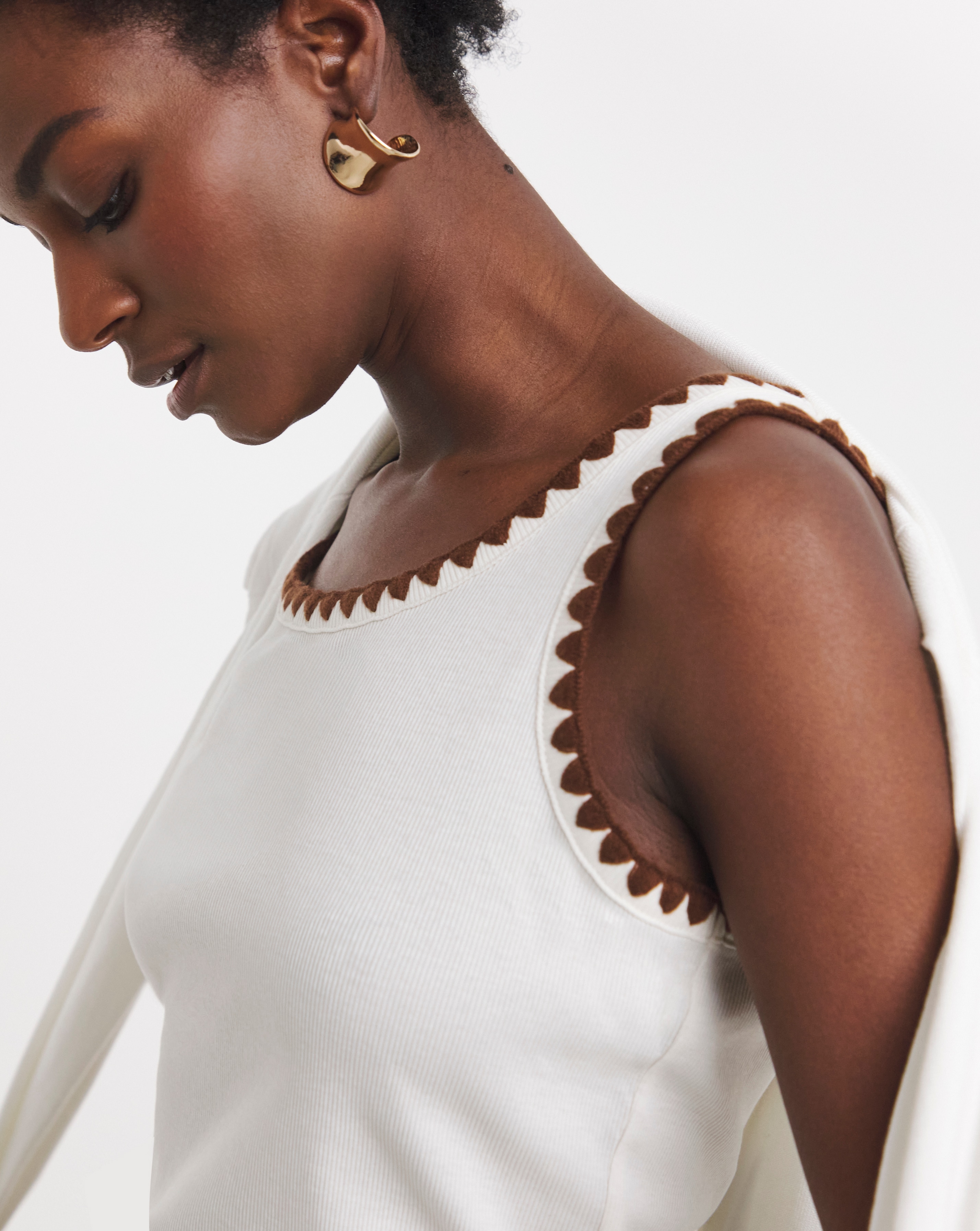 Stitch Trim Vest