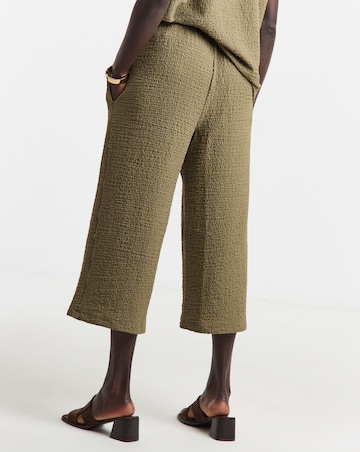 Cropped Texture Wide Leg Trouser