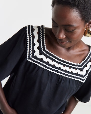 Ric Rac Trim Swing Top