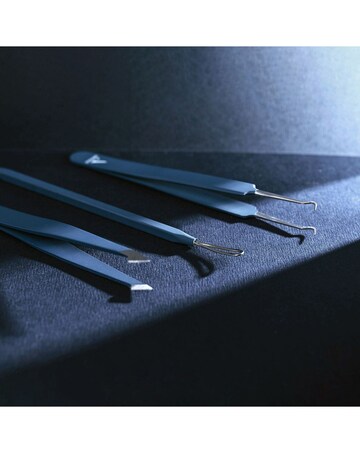 Aristocrat Mens Grooming Essentials