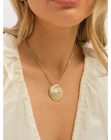 Inicio Gold Plated Statement Shell Necklace - Gift Pouch
