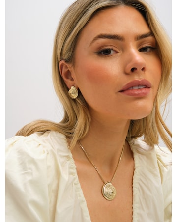 Inicio Gold Plated Statement Shell Necklace - Gift Pouch