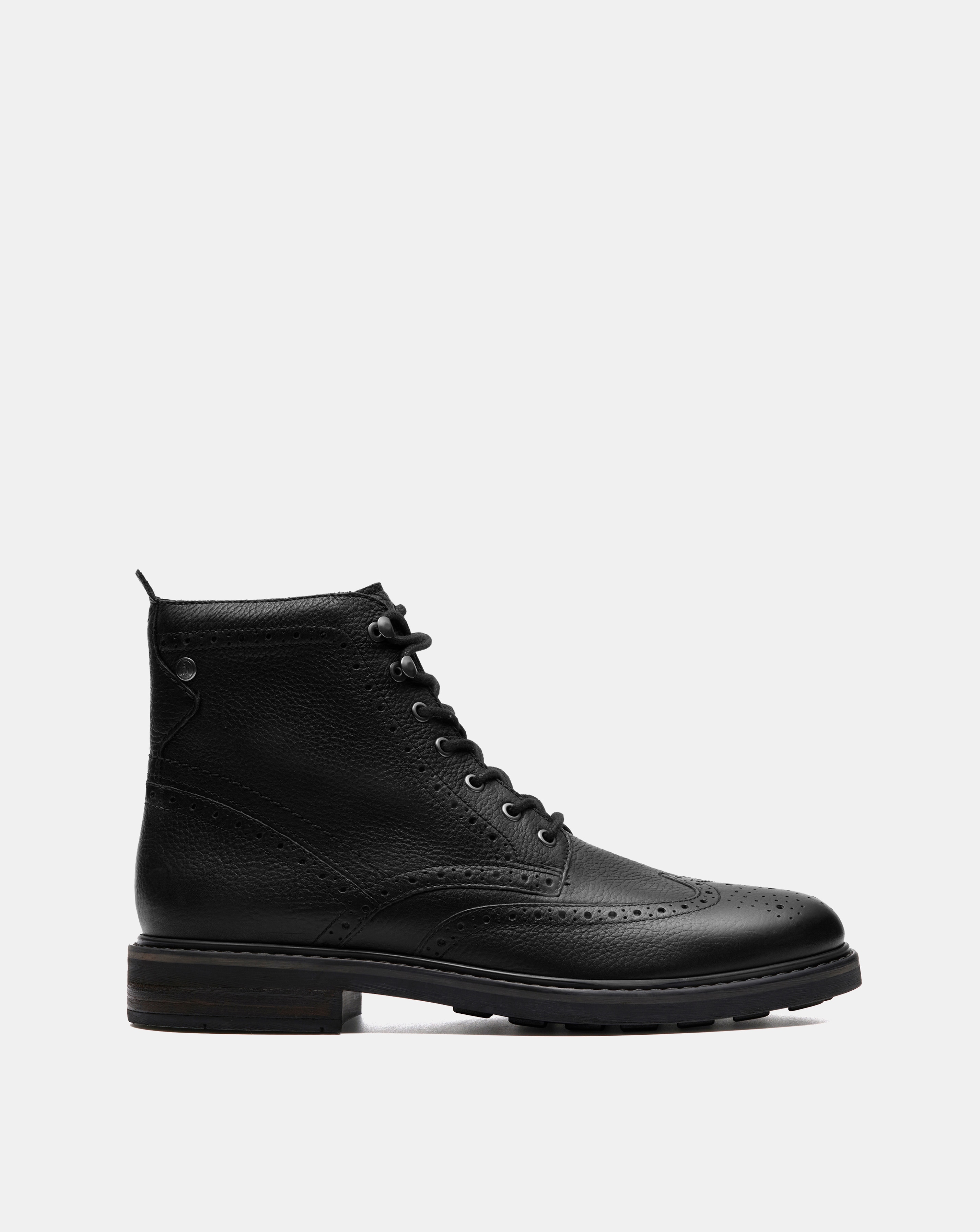 Clarks Newford Lace Boots - Black