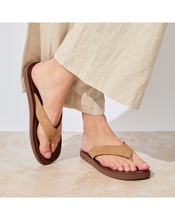 totes Ladies Square Toe Faux Suede Flip Flop
