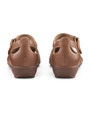 Hotter May Extra Wide Fisherman Sandal