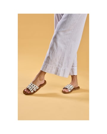 Hush Puppies Taylor Stud Mule