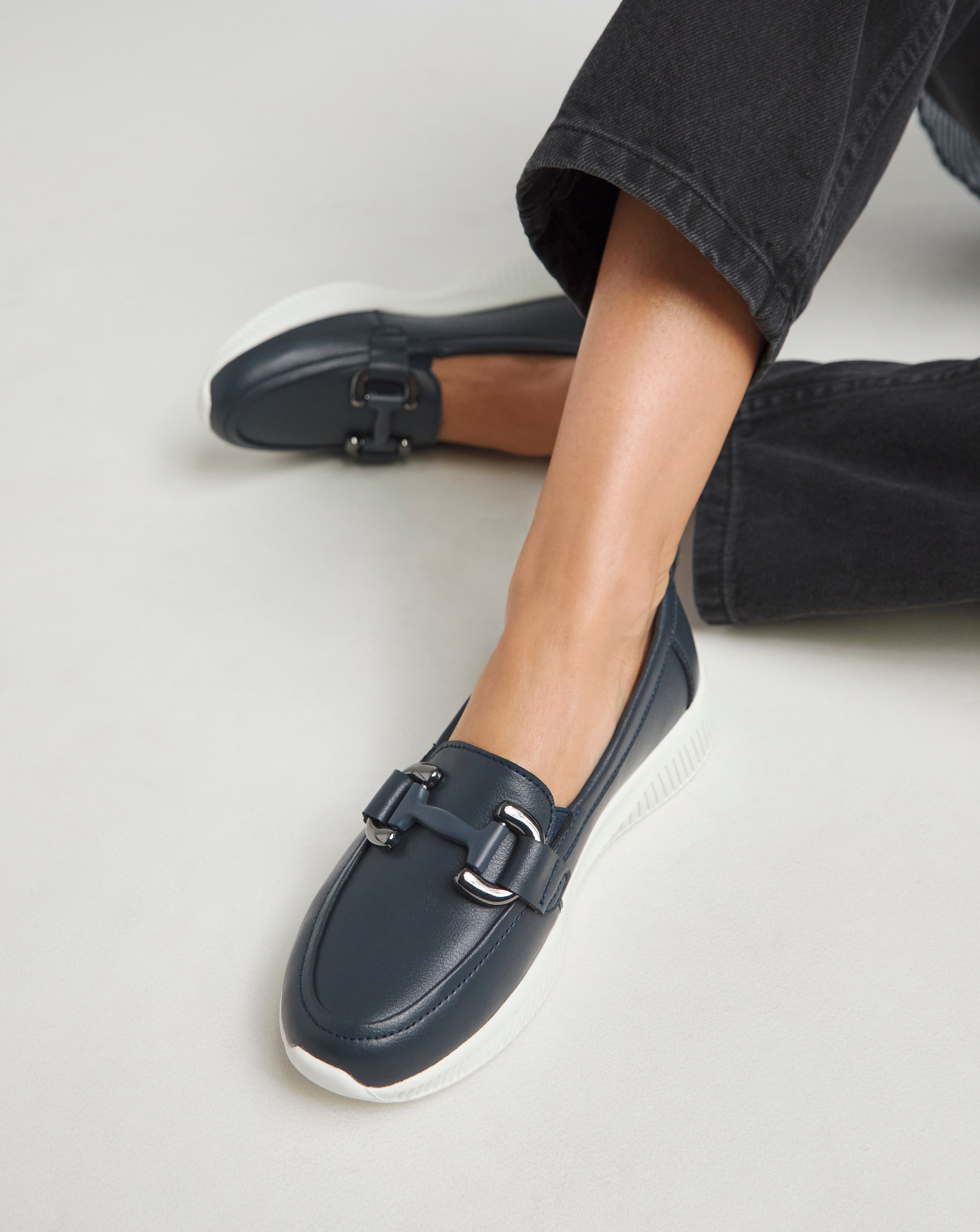 Sporty Loafer With Trim Wide Fit