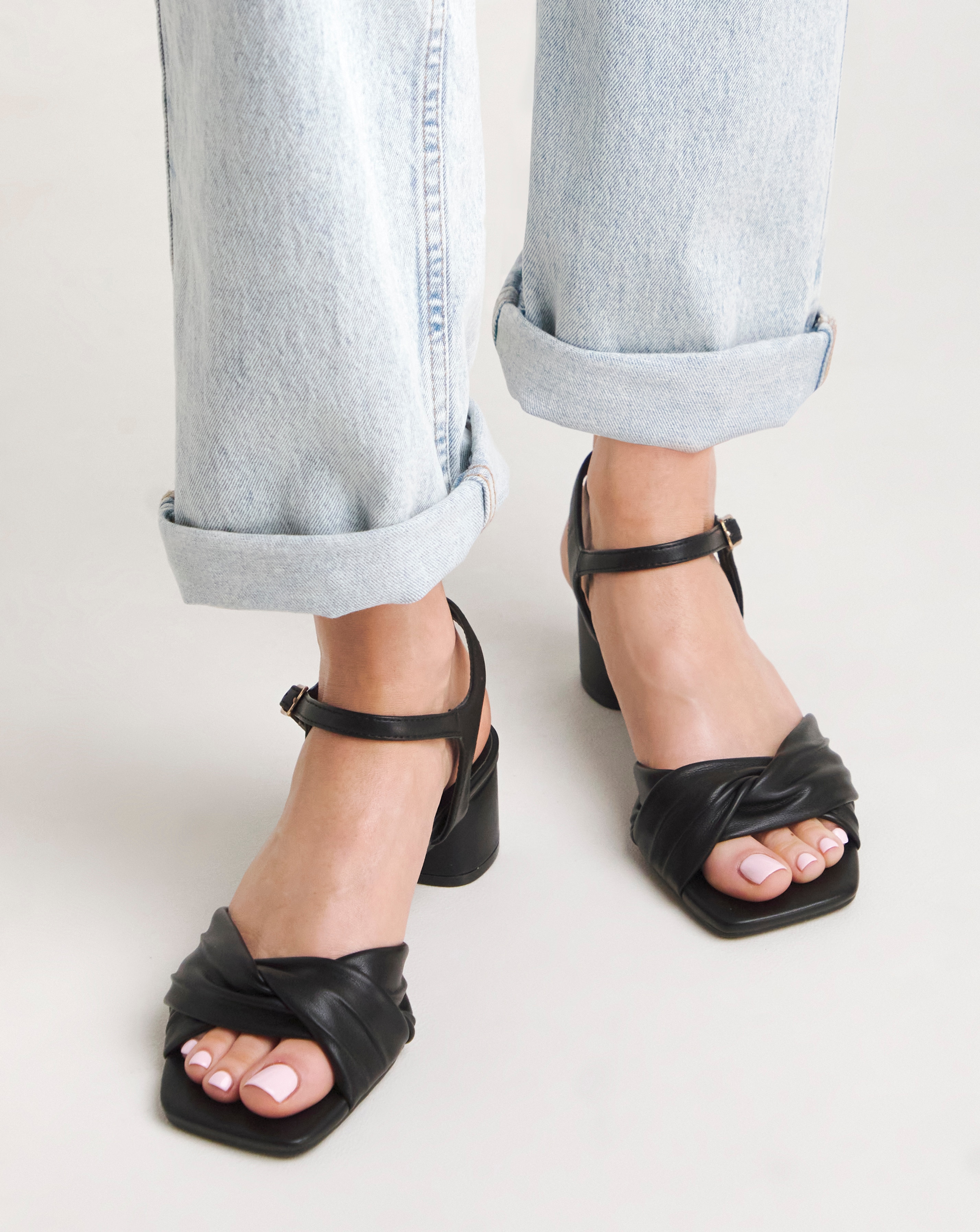 Twist Flexible Sandal EEE Fit