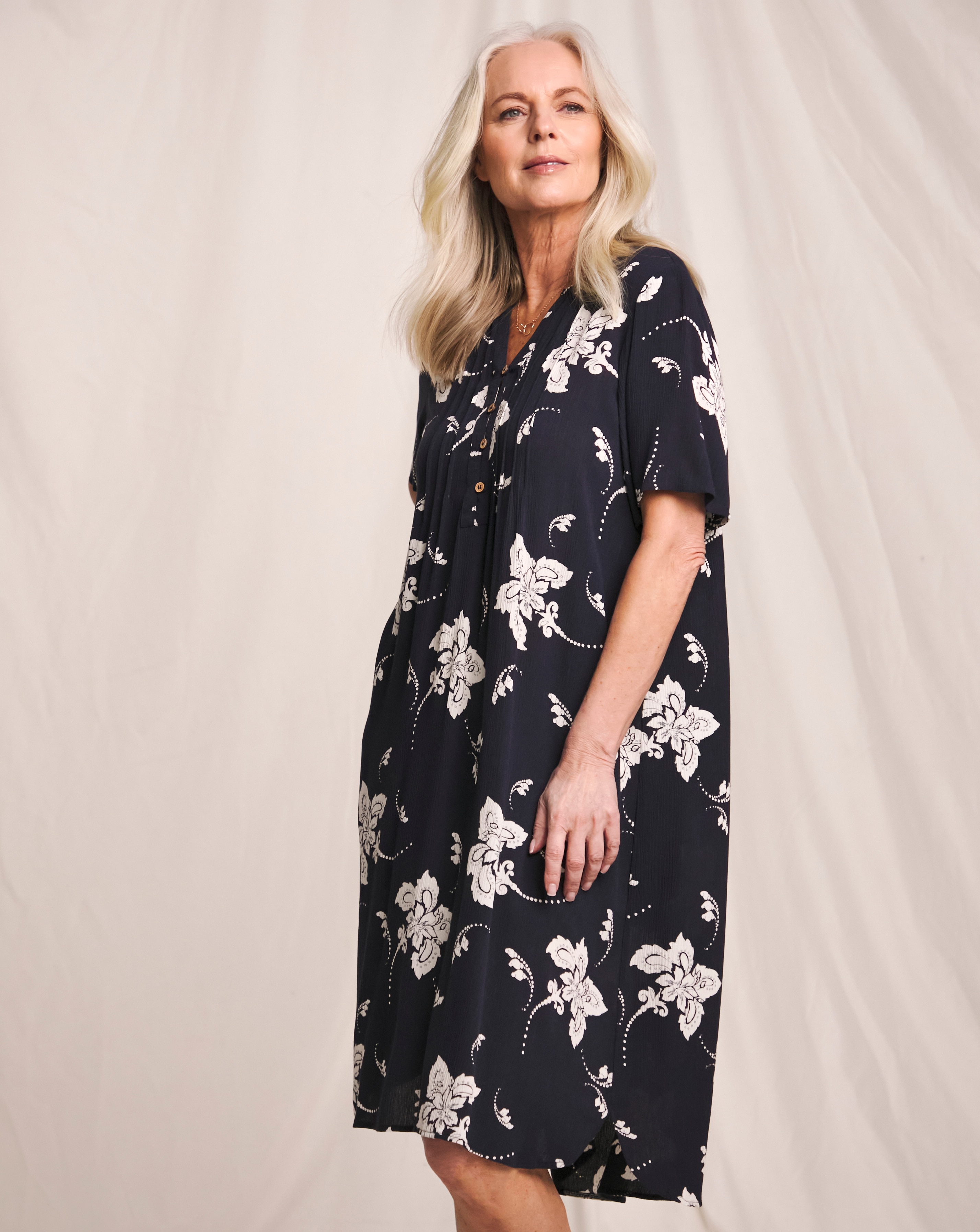 Julipa Printed Crinkle Shift Dress