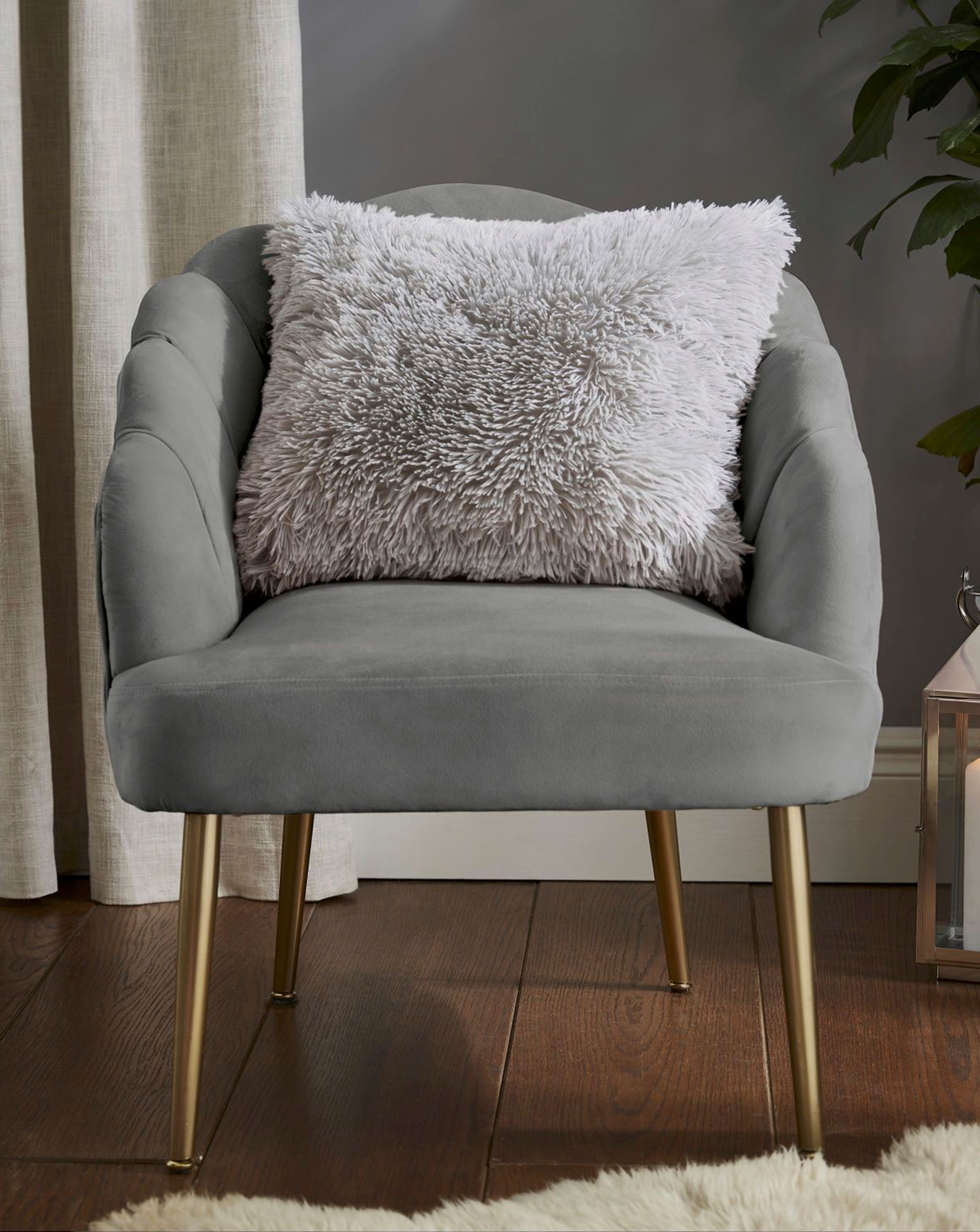 Shaggy Fleece Cushion - Silver