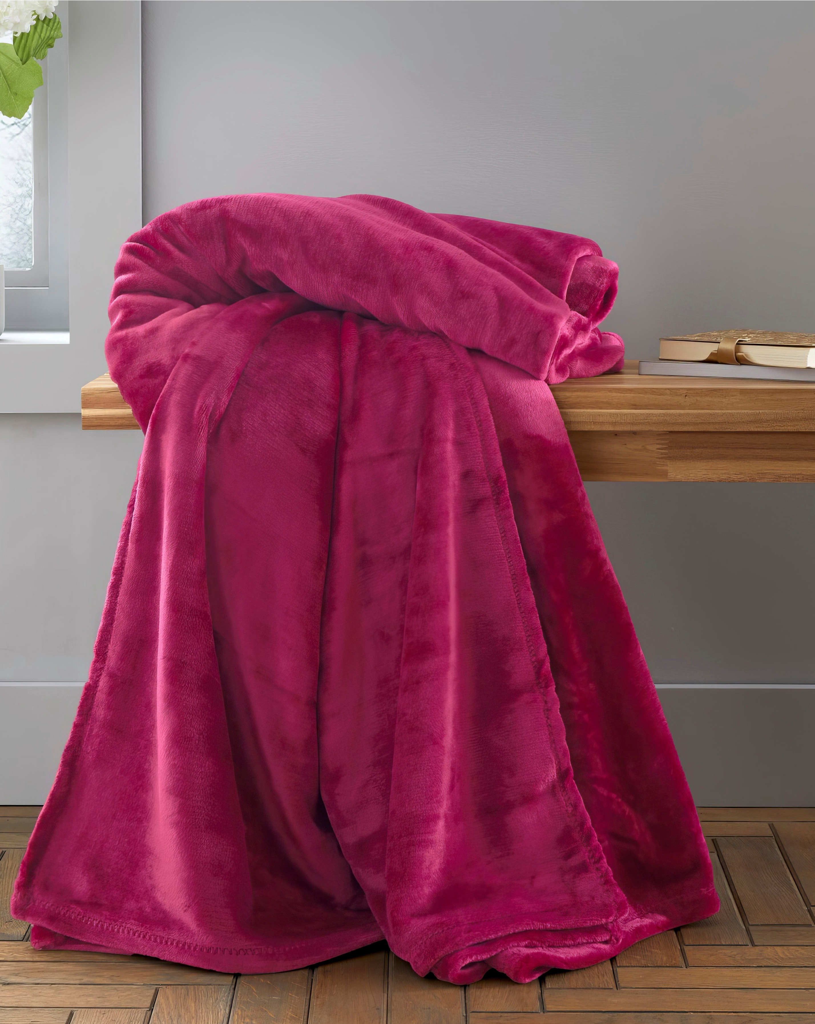 Raschel Velvet Throw