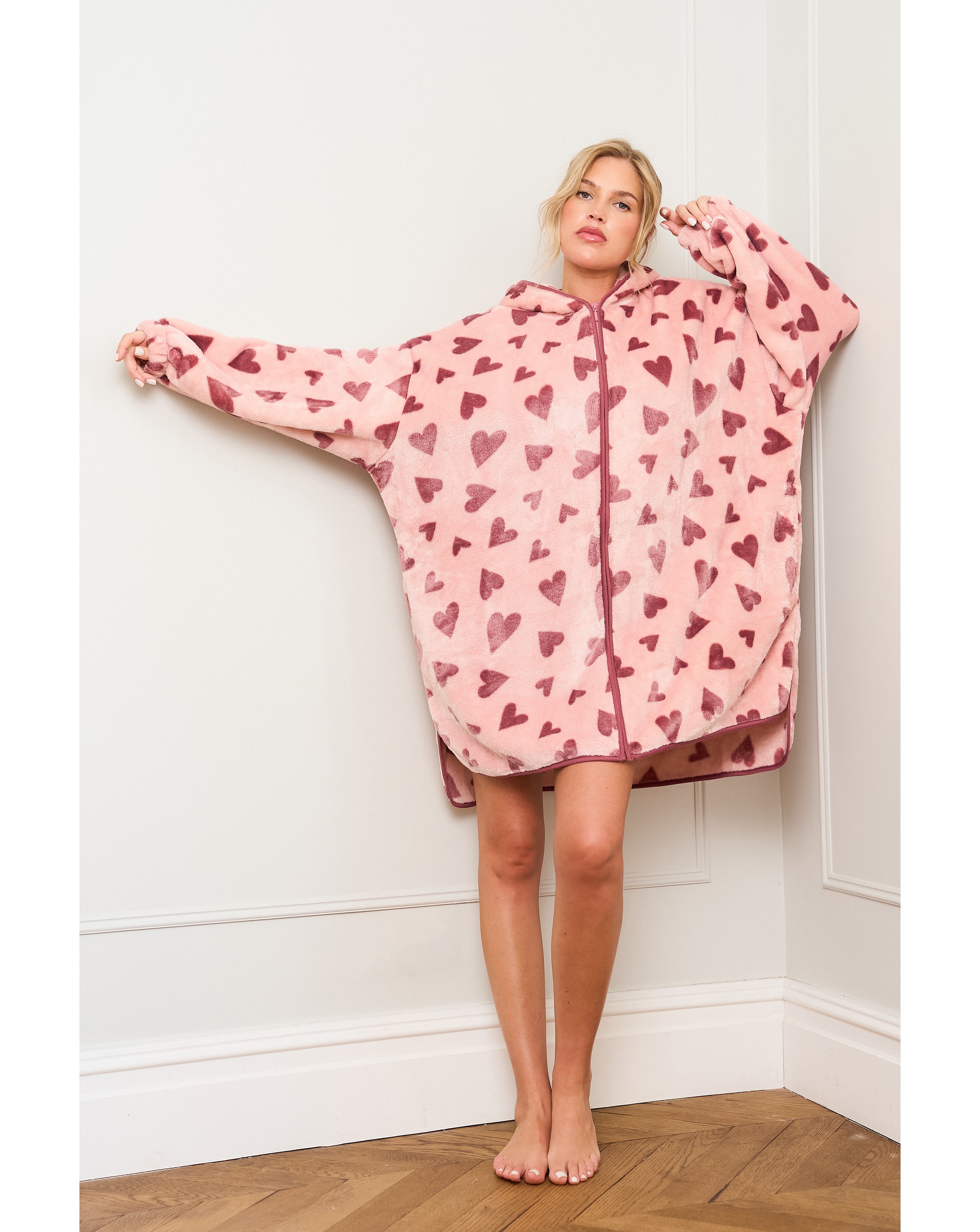 Heart Print Oversized Zip Hoody