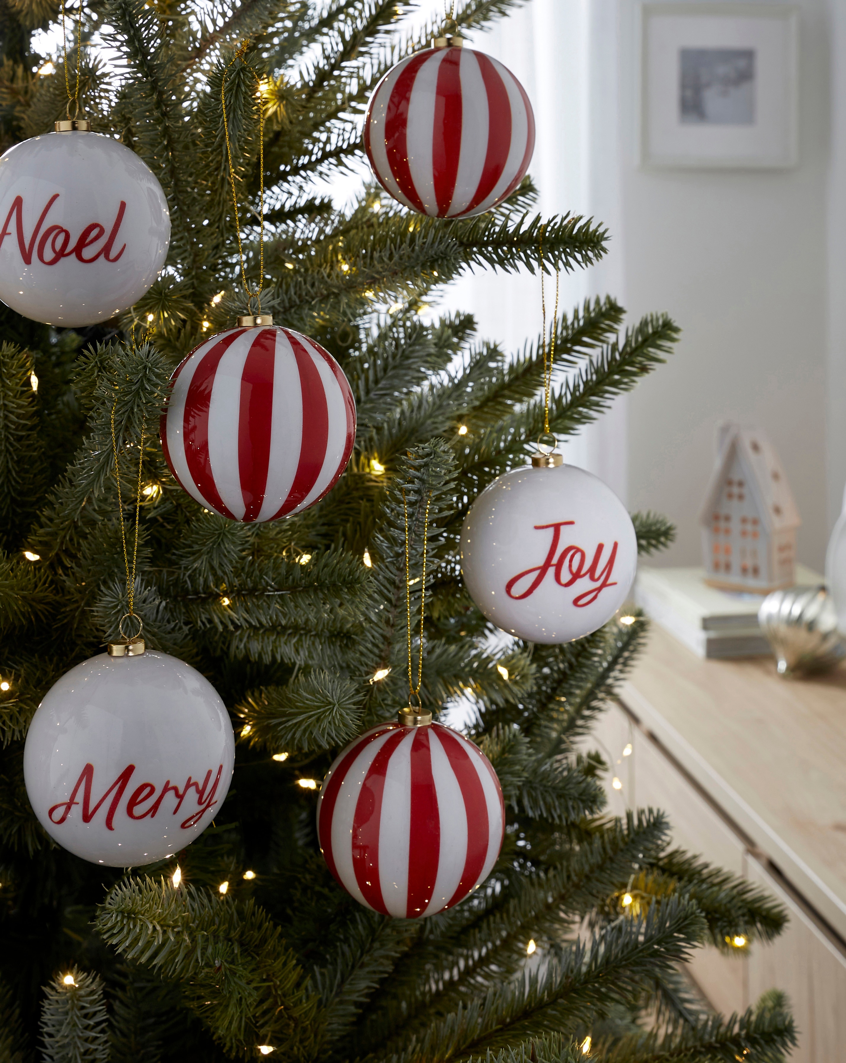 Set of 6 Stripe & Joy,Noel,Merry Baubles