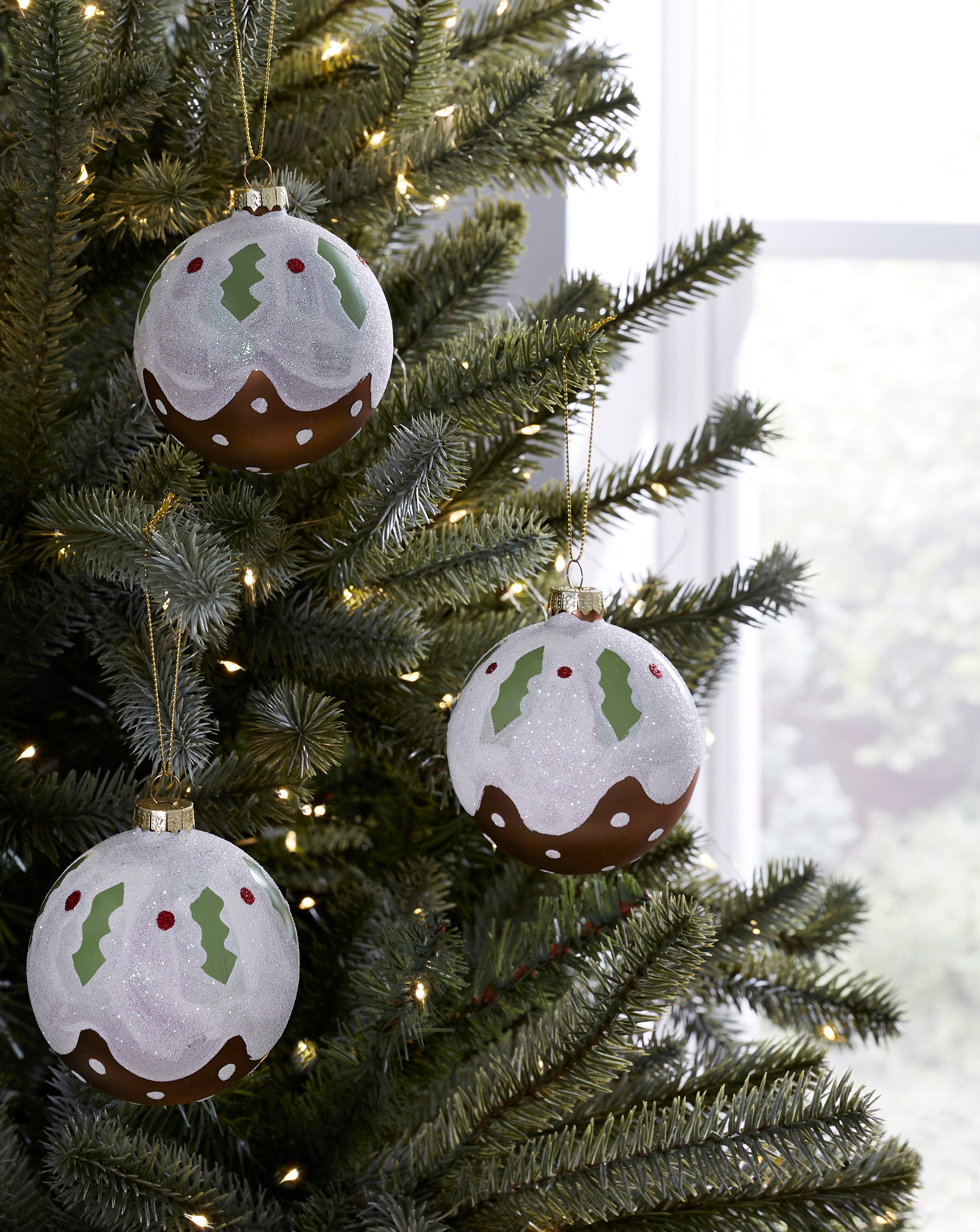 Gisela Graham 3 Christmas Pud Baubles
