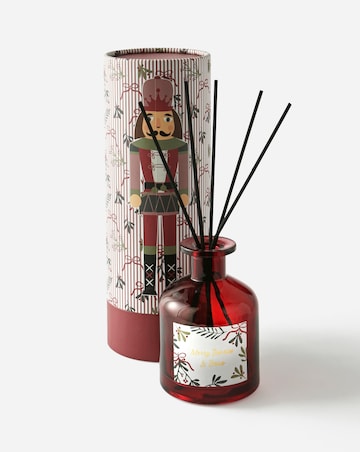 Merry Berries & Bows Reed Nutcracker Diffuser 200ml