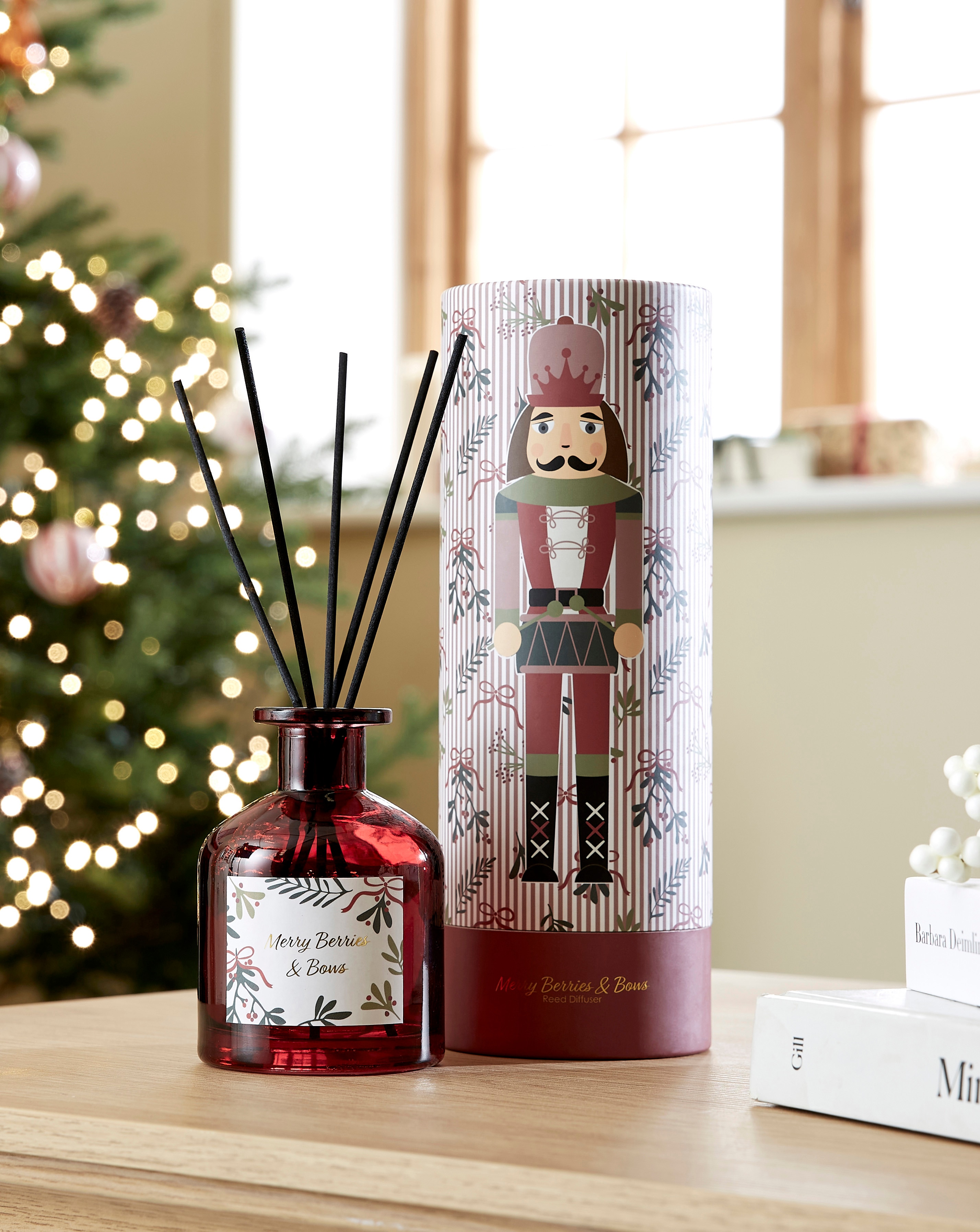 Merry Berries & Bows Reed Diffuser 200ml