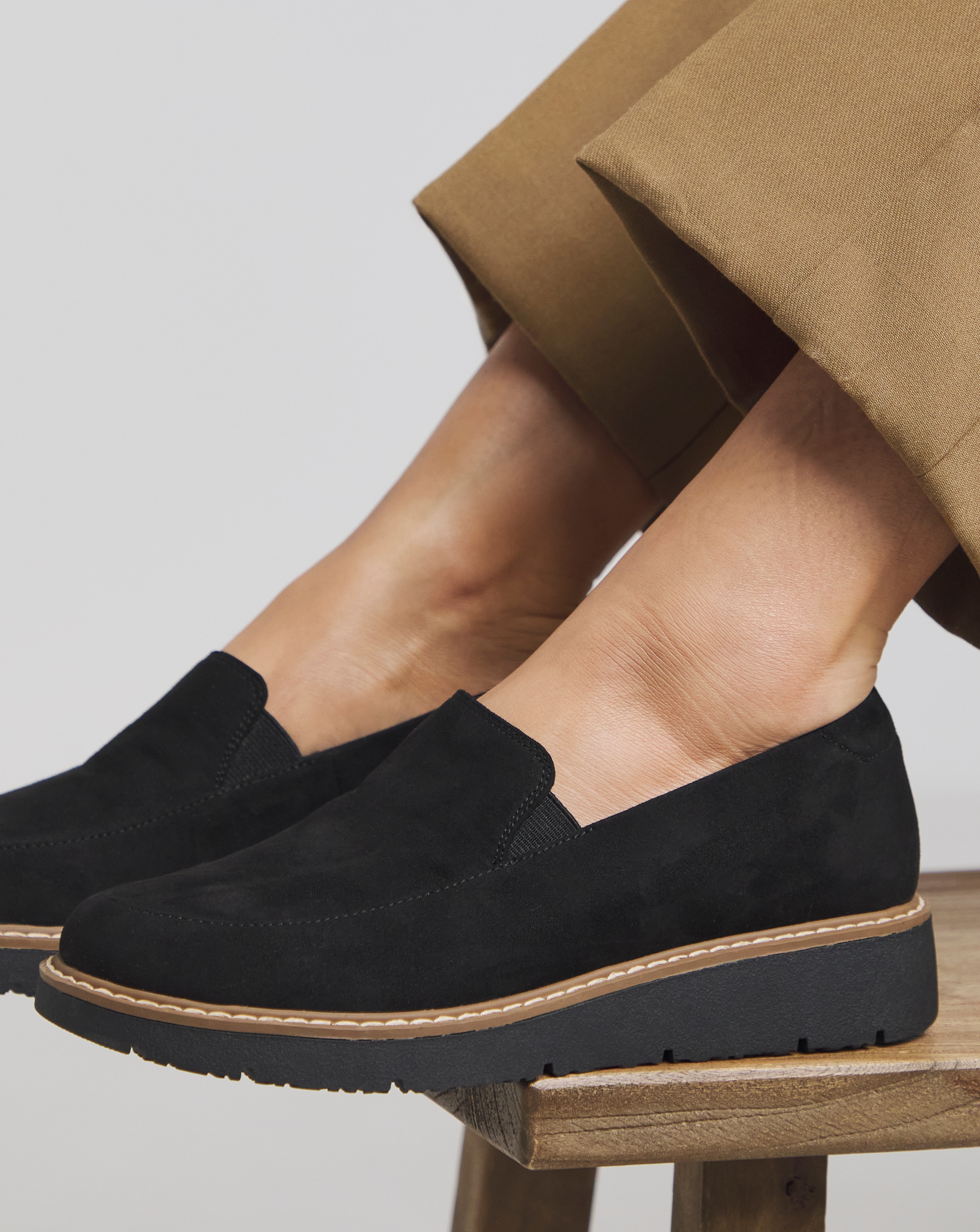 Low Wedge Plain Loafer Wide Fit