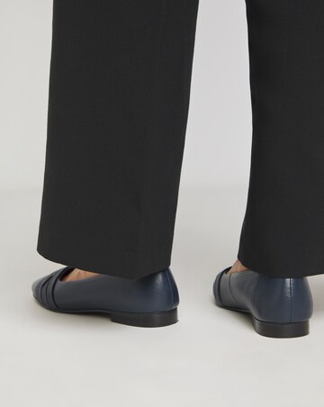 Crossover Detail Ballerina Wide Fit