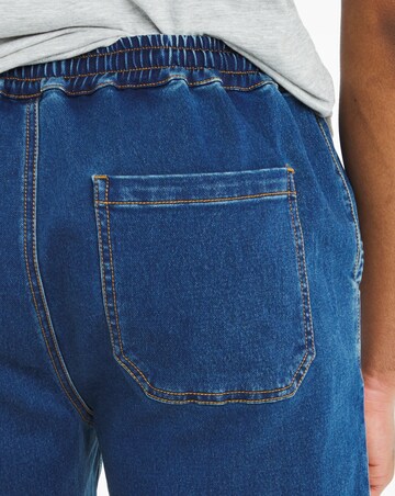 Mid Wash Elasticated Waist Shorts