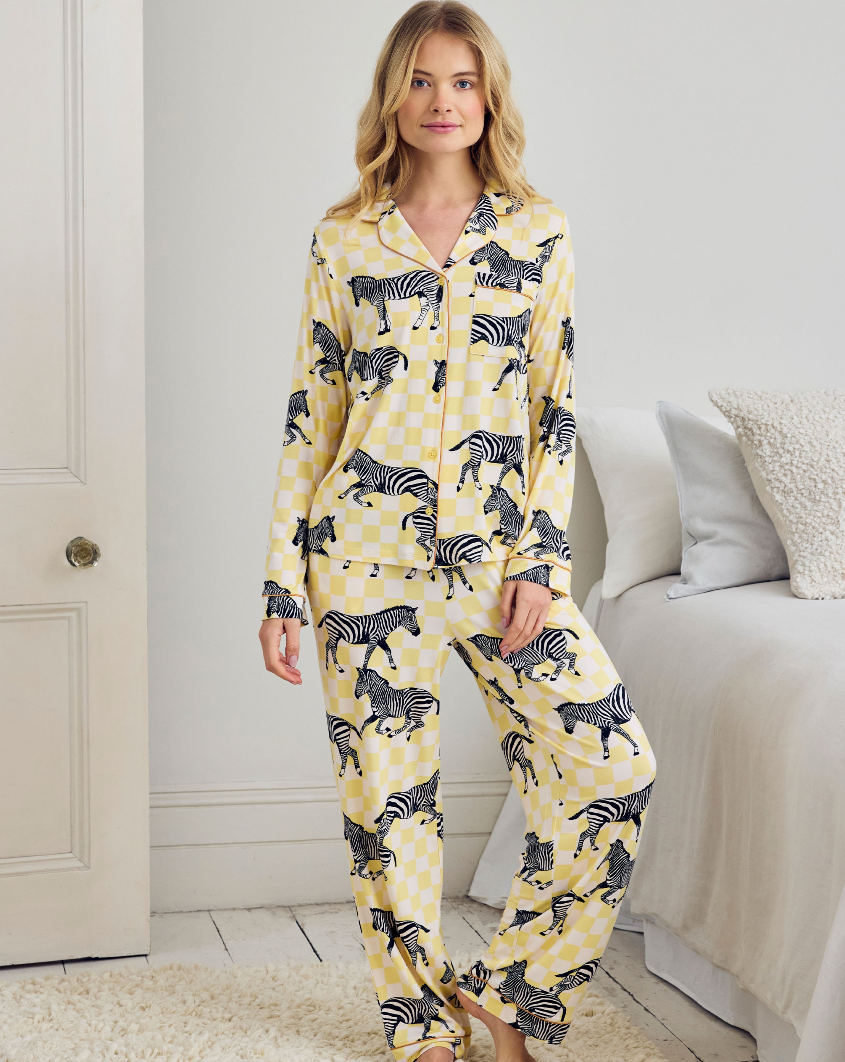 Chelsea Peers Classic Long Button Up Set