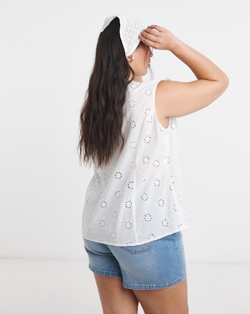 White Collar Detail Broderie Top