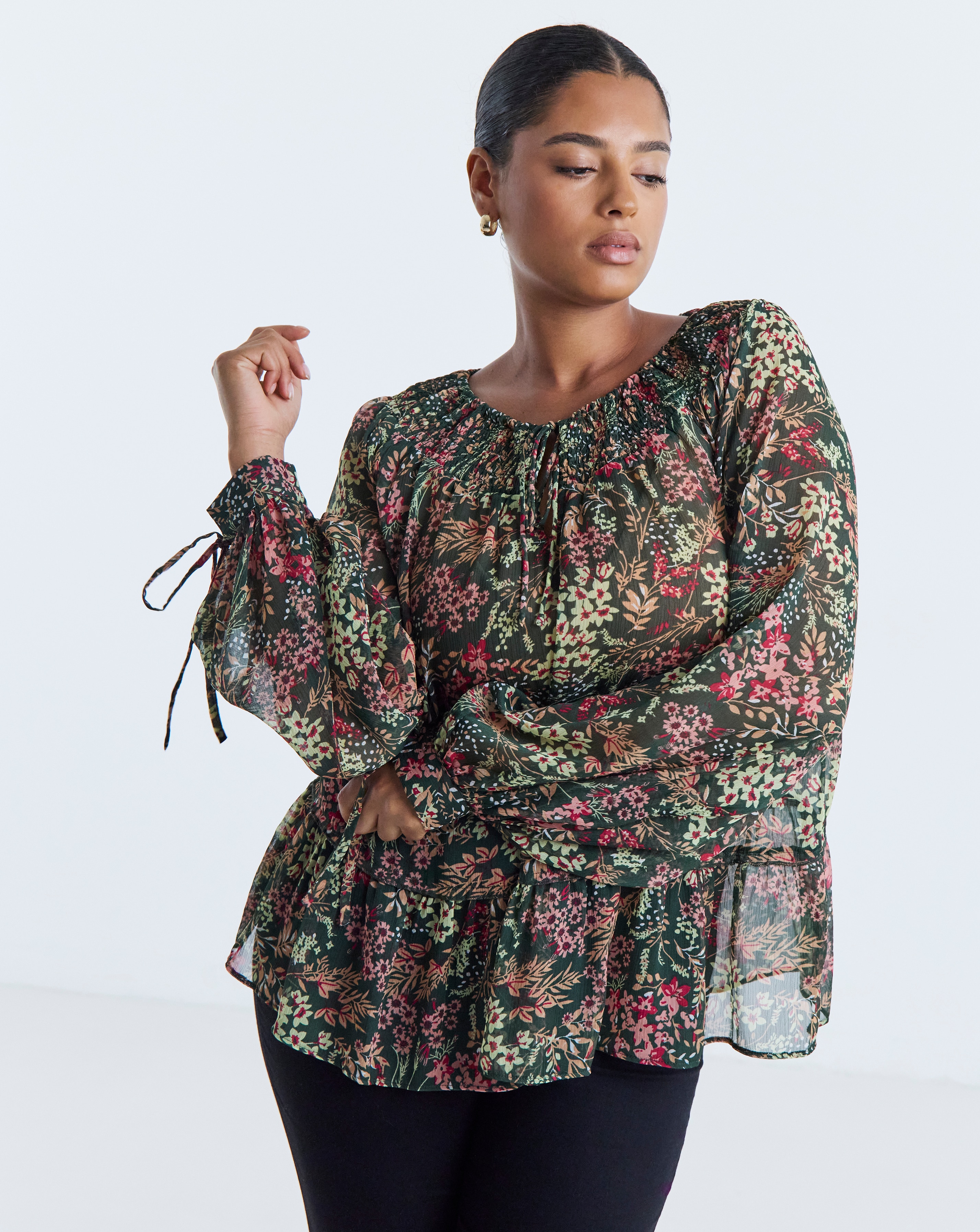 Simply Be Green Ditsy Print Shirred Neckline Long Sleeve Blouse