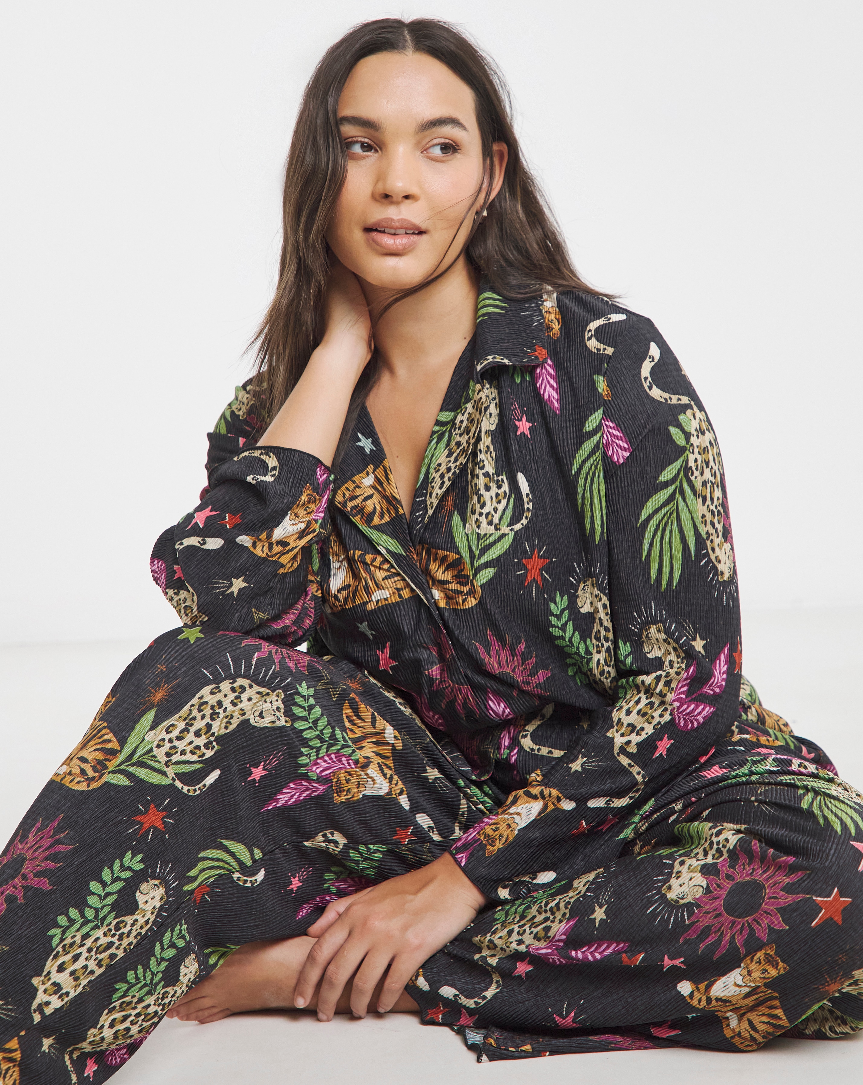 New In - Button Through Plisse Lounge Set