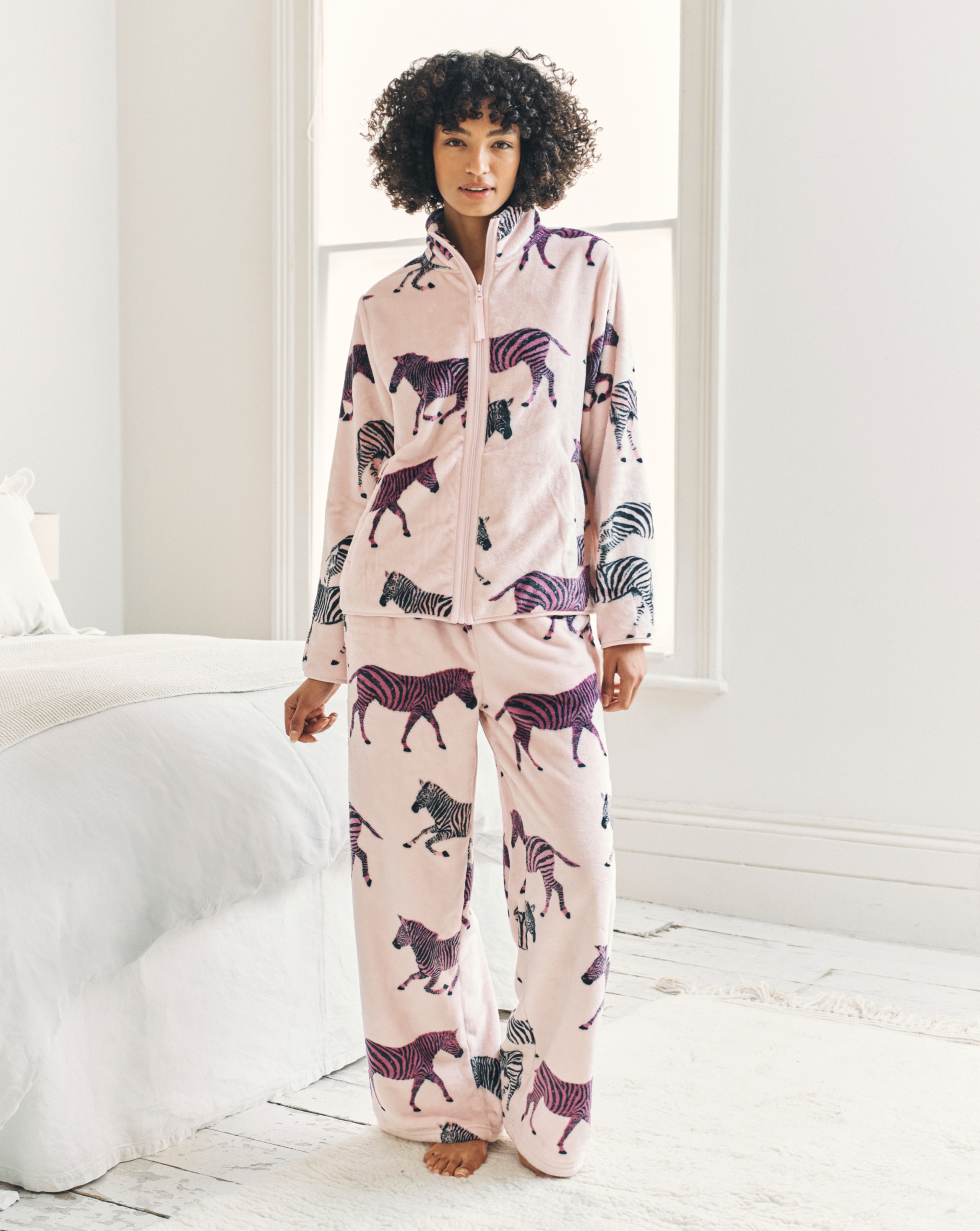 Chelsea Peers Zip Up Fleece Lounge Set