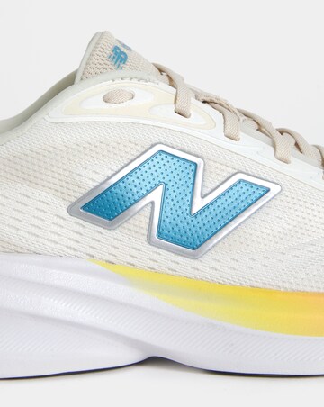 New Balance 680 Running Trainers
