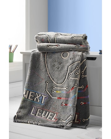 Catherine Lansfield Game Over Glow in the Dark Fleece Cosy Fleece Blanket Throw