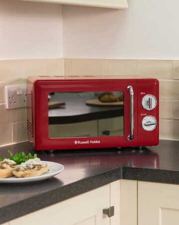 Russell Hobbs RHRETMM705R 17Litre Retro Manual Microwave - Red