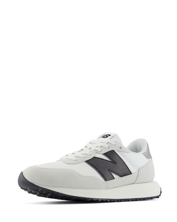 New Balance 237 Trainers