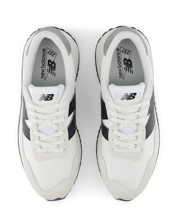 New Balance 237 Trainers