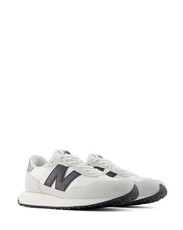 New Balance 237 Trainers