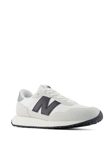 New Balance 237 Trainers