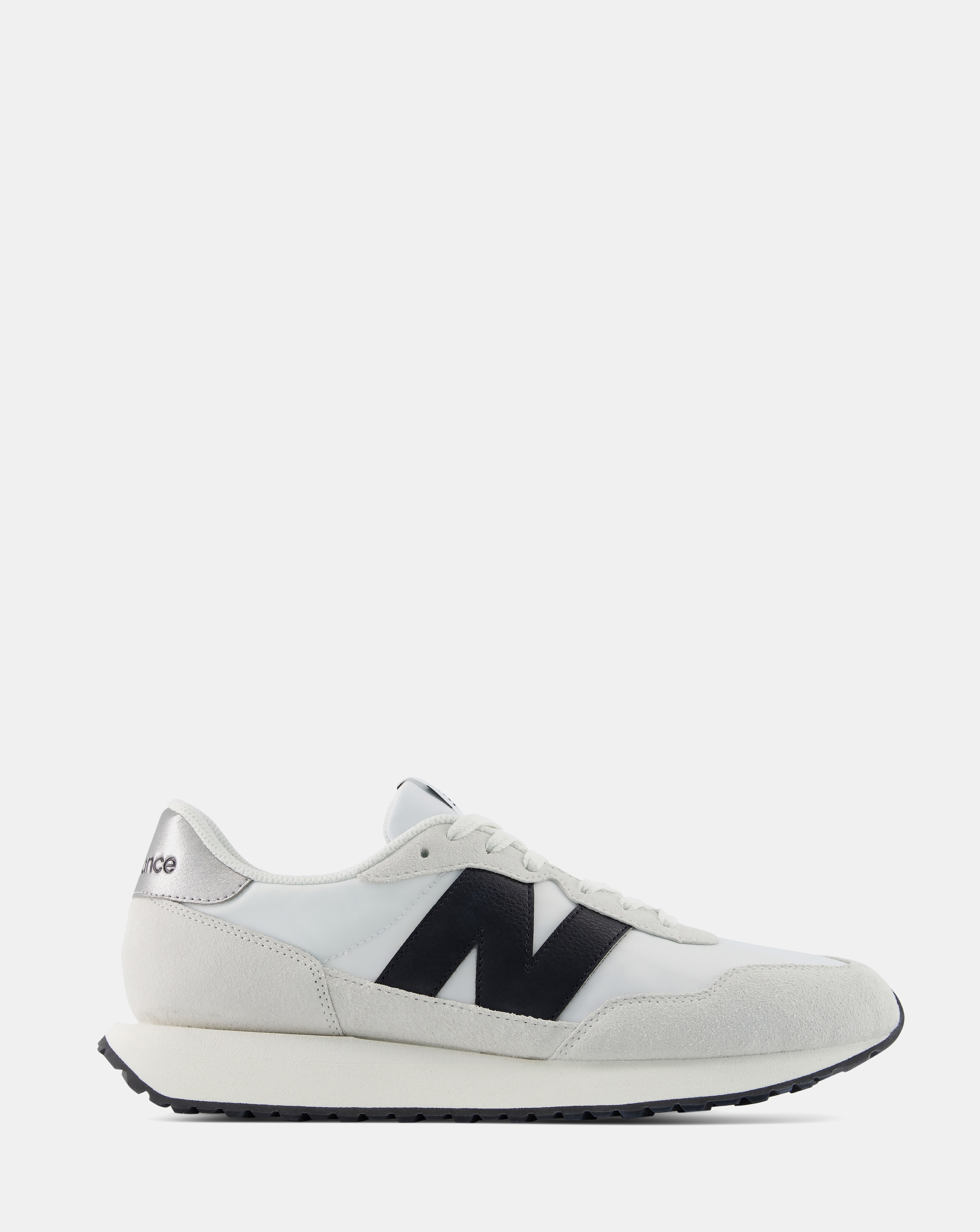 New Balance 237 Trainers