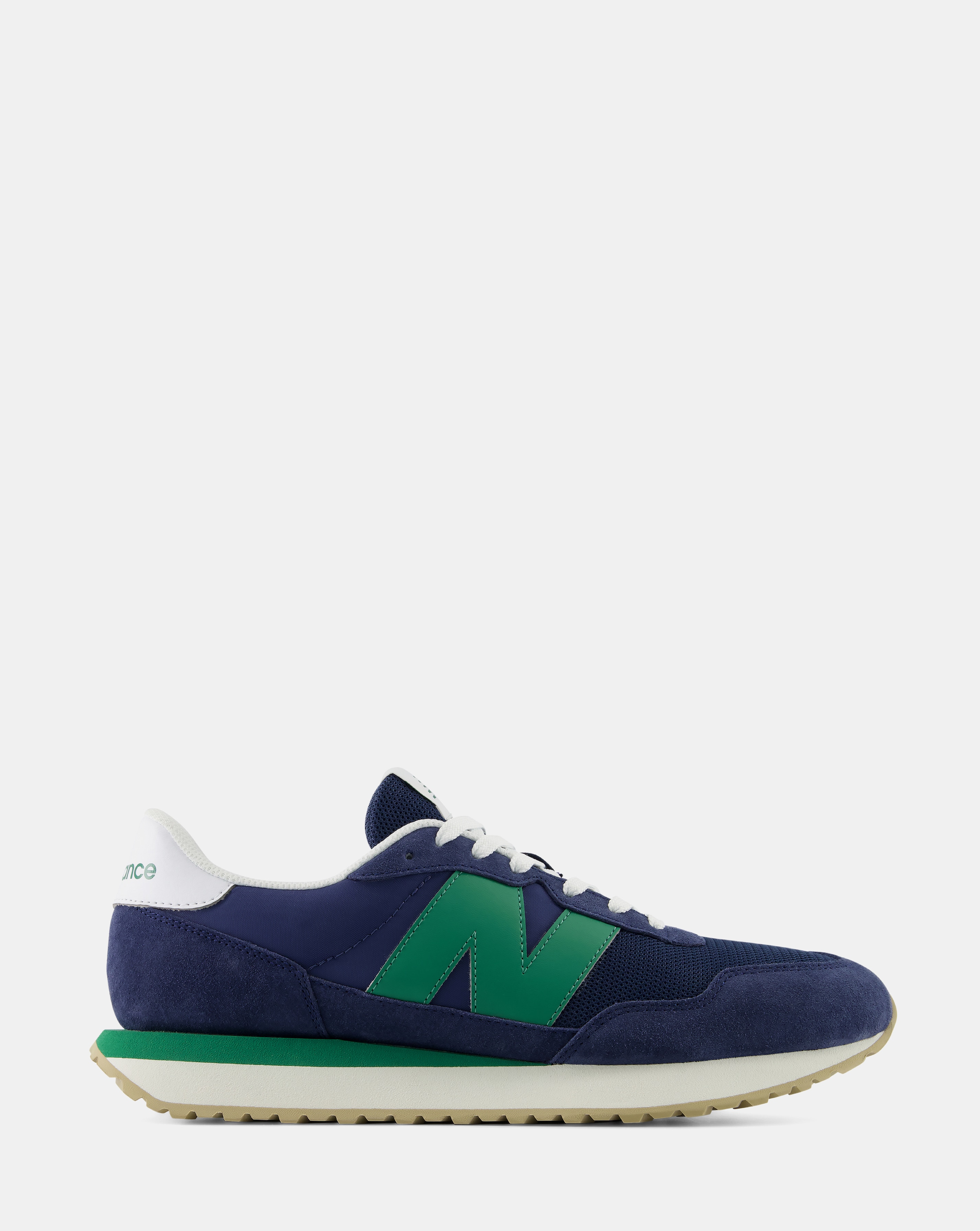 New Balance 237 Trainers