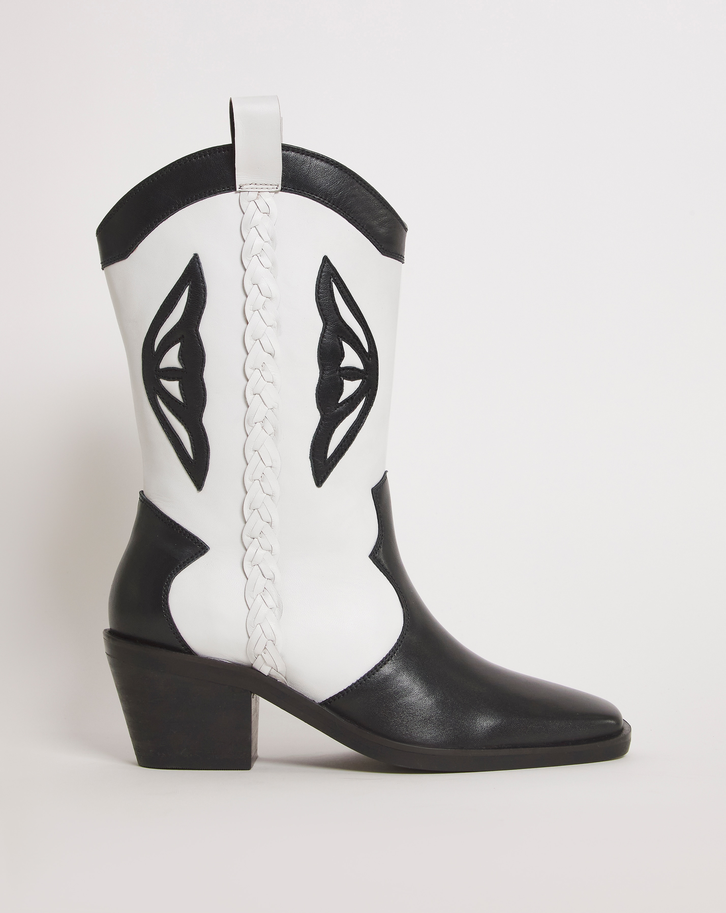 Wing Detail Western Boots Wide