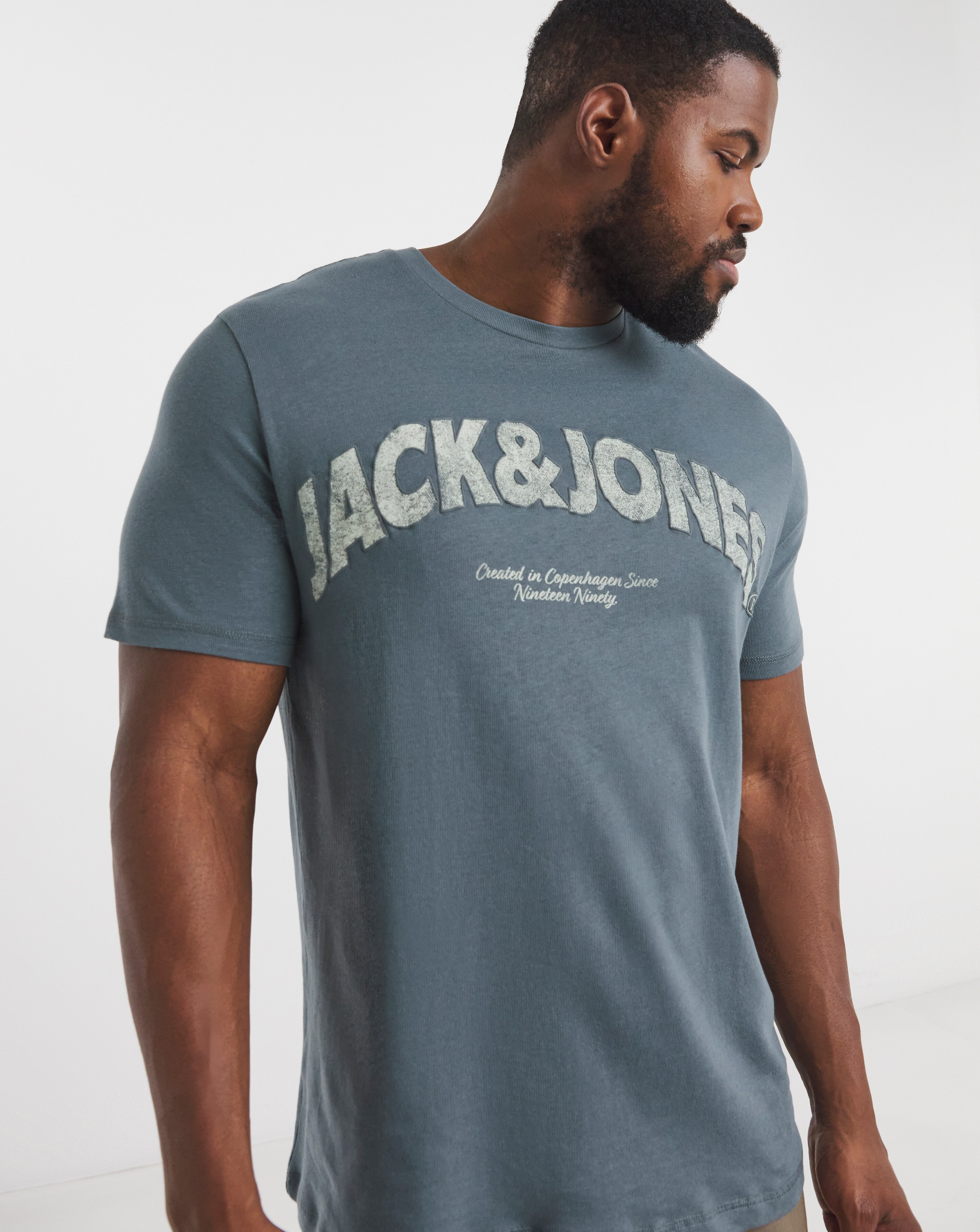Jack & Jones Almeria Logo T-Shirt