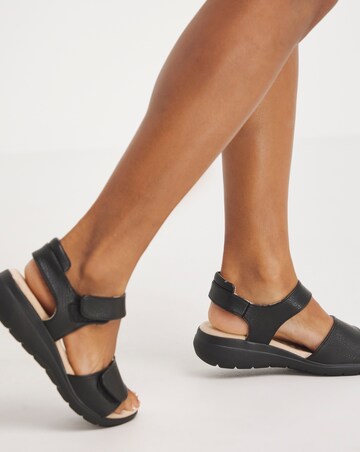 Cushion Walk T&C Sandal EEE Fit