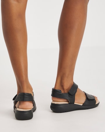 Cushion Walk T&C Sandal EEE Fit