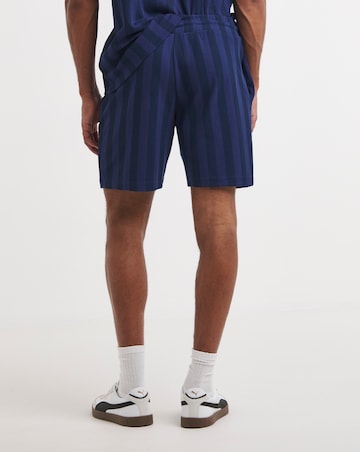 PUMA Class 8 Inch Shorts