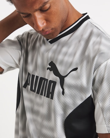 PUMA Essentials Block Relaxed Football Jersey