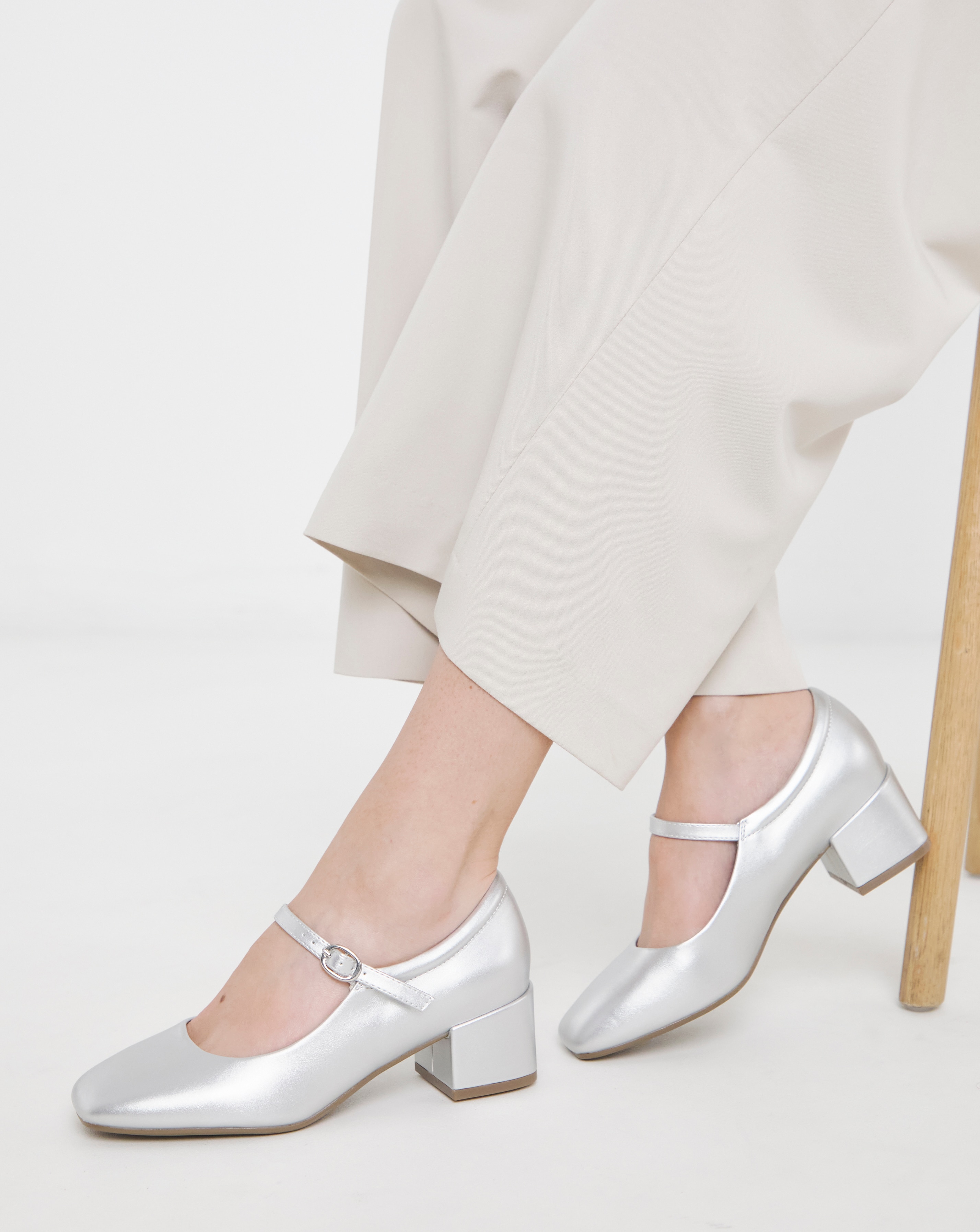 Block Heel Mary Jane Wide