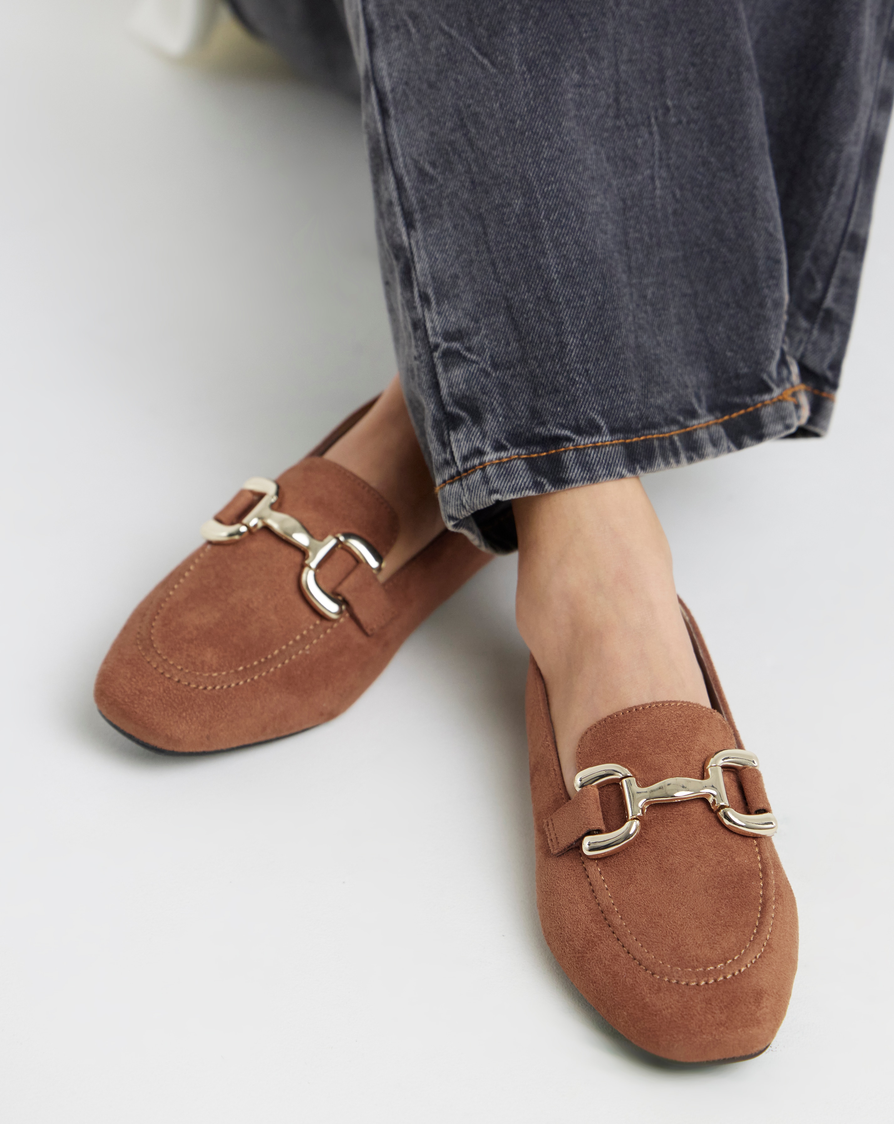 New In - Classic Loafer with trim Wide