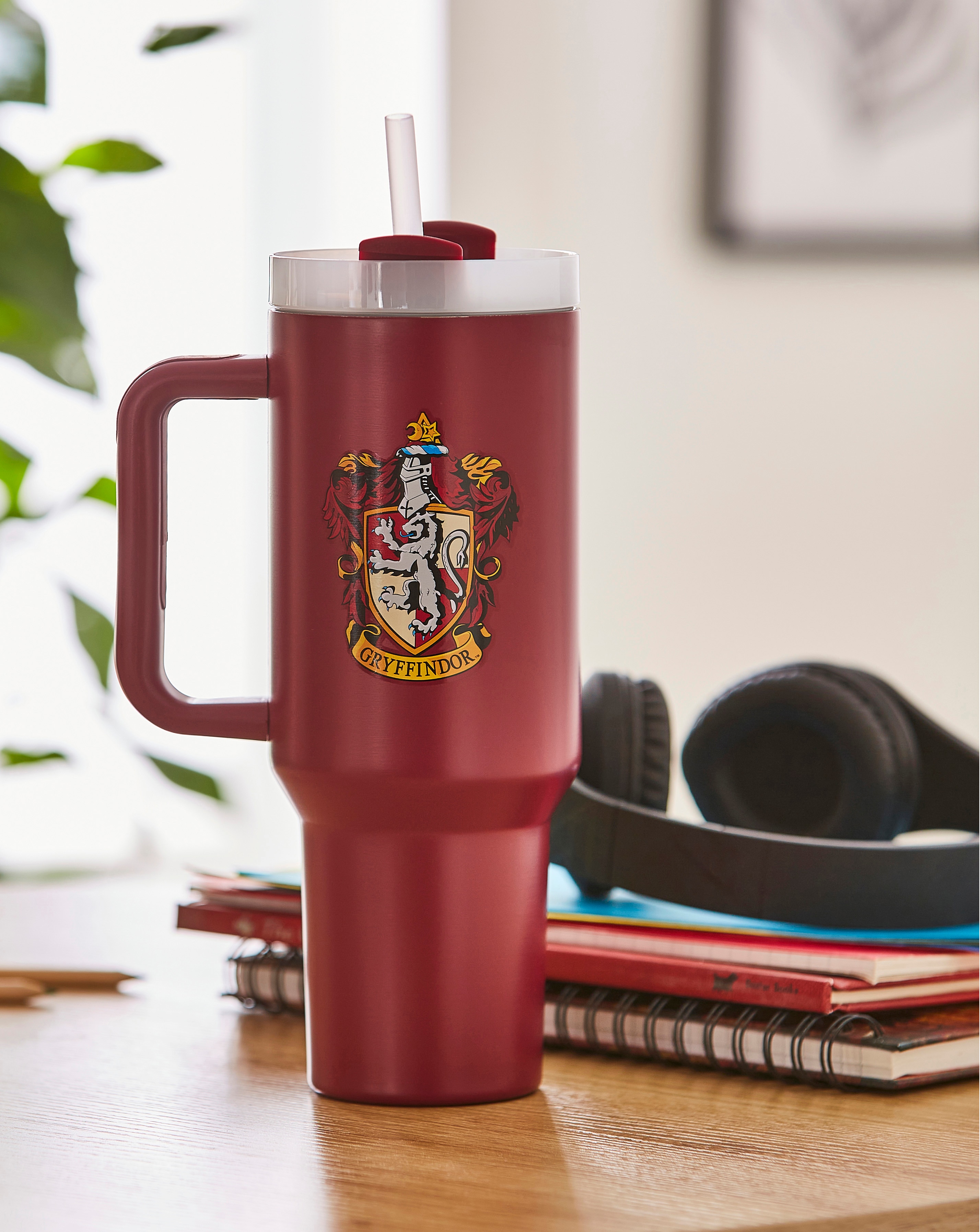 Harry Potter 'Gryffindor' 1200ml Tumbler