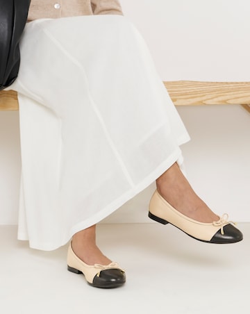 Vine Leather Ballerina With Toe Cap - Wide Fit (E)