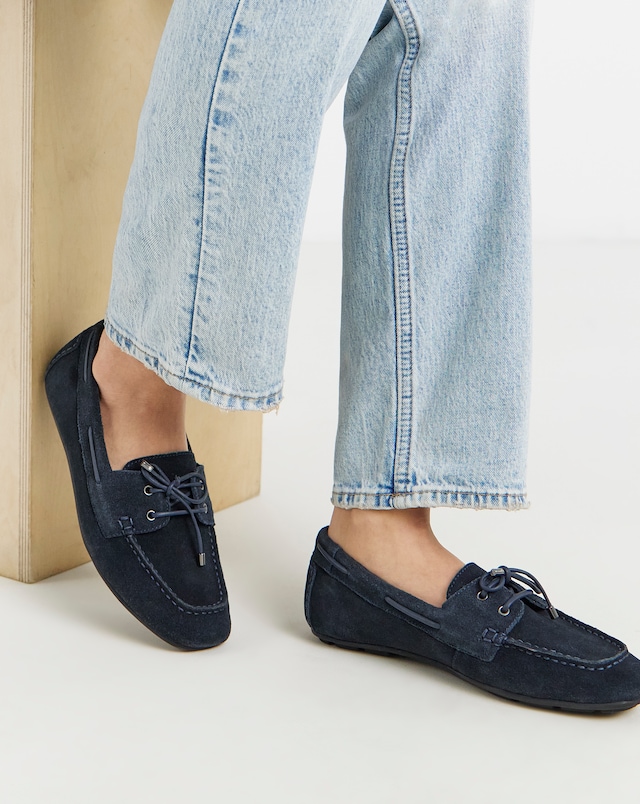 Nina Classic Leather Boat Shoes - Extra Wide Fit (EEE)